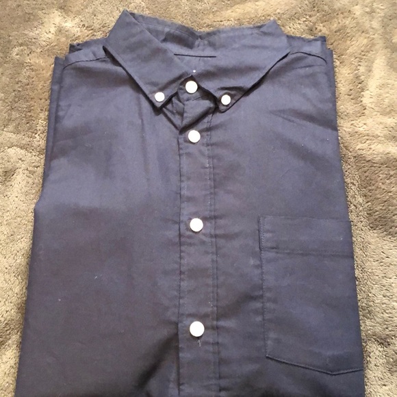 Long sleeve button up - Picture 3 of 3